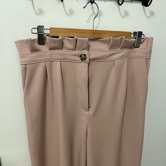 Good Luck Gem, Paperbag style pants, Size Medium - Picture 2 of 5